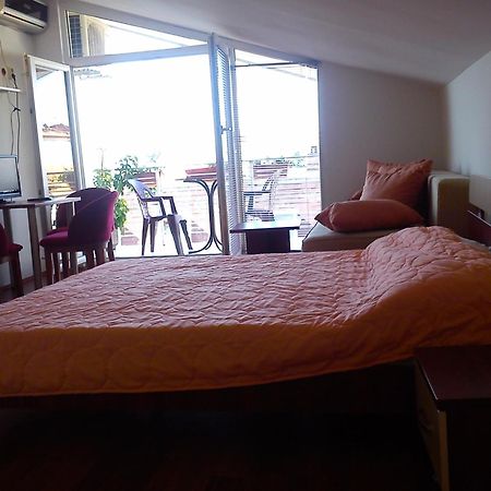 אוהריד Apartments Smakoski מראה חיצוני תמונה