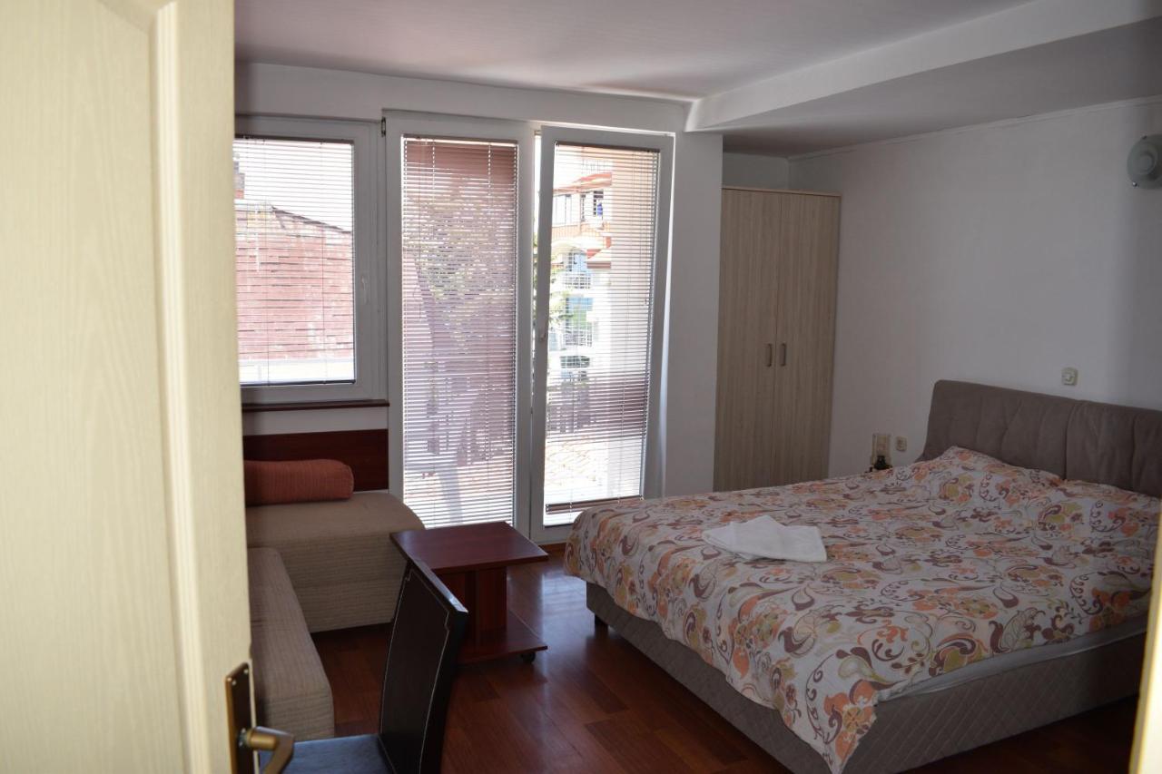 אוהריד Apartments Smakoski מראה חיצוני תמונה