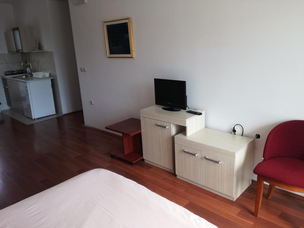 אוהריד Apartments Smakoski מראה חיצוני תמונה